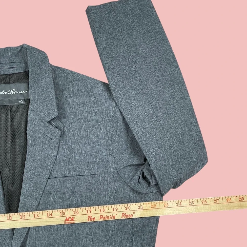 Eddie Bauer Ultimate Voyager Travel Blazer Mens 42 NWT Stretch Jacket Sport Coat